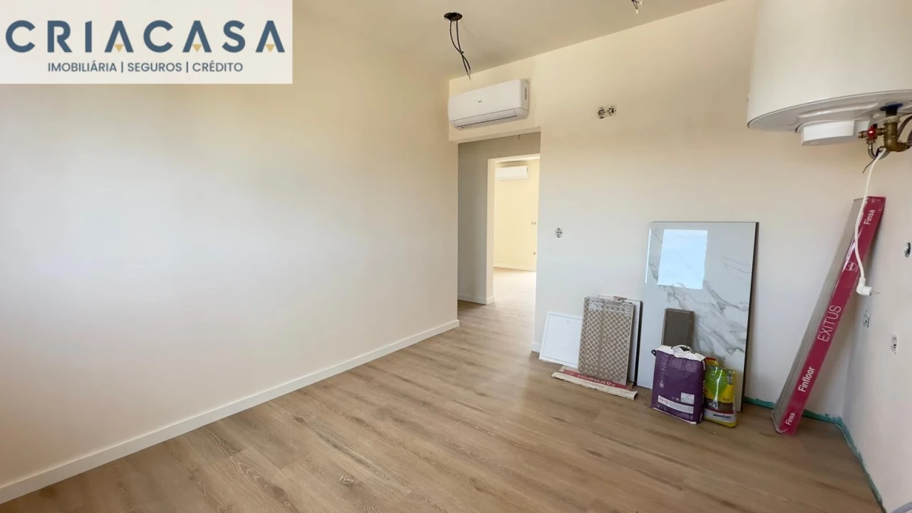 Apartamento T3 para Venda em Abraveses Foto 6