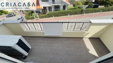 Apartamento T3 para Venda em Abraveses