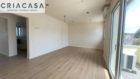 Apartamento T3 para Venda em Abraveses