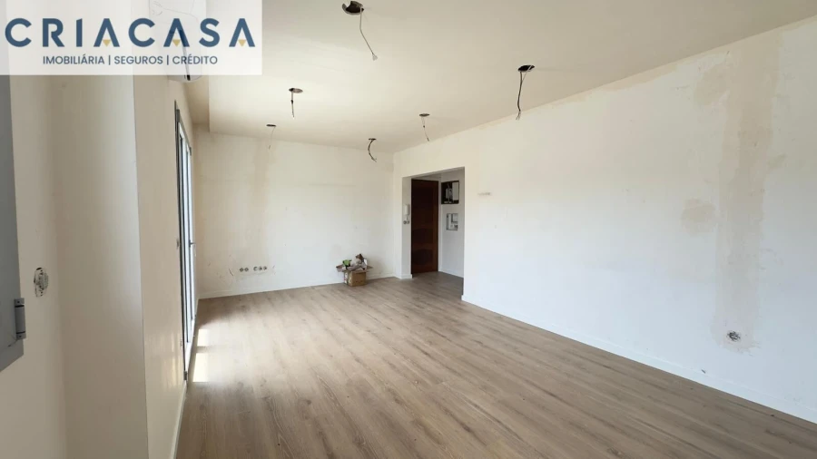 Apartamento T3 para Venda em Abraveses Foto 9
