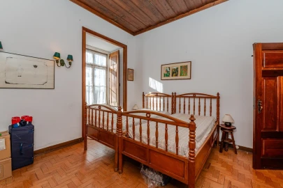 Moradia T6 para Venda em Agualva e Mira-Sintra