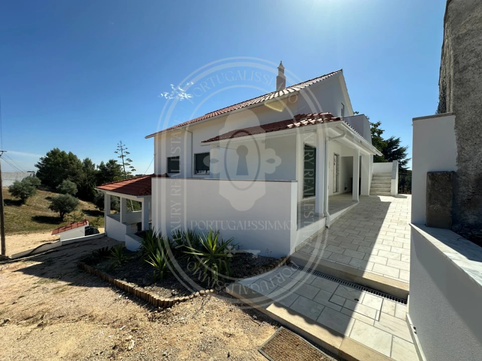 Moradia T4 para Venda em Madalena e Beselga Foto 4