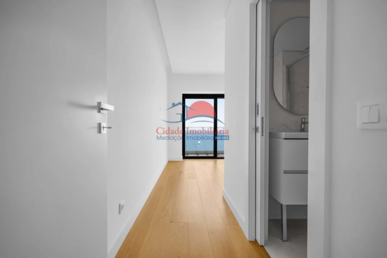 Apartamento T3 para Venda em São Martinho Foto 15