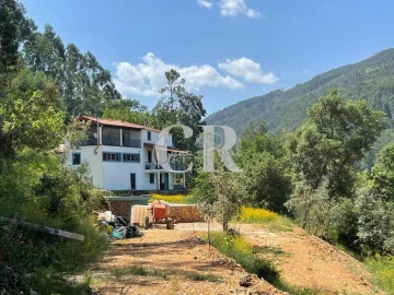 Quinta T3 para Venda em Vila Nova do Ceira