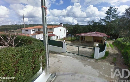 Moradia T4 para Venda em Vila Nova de Monsarros