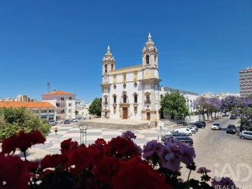 Apartamento para Venda em Faro (Sé e São Pedro)