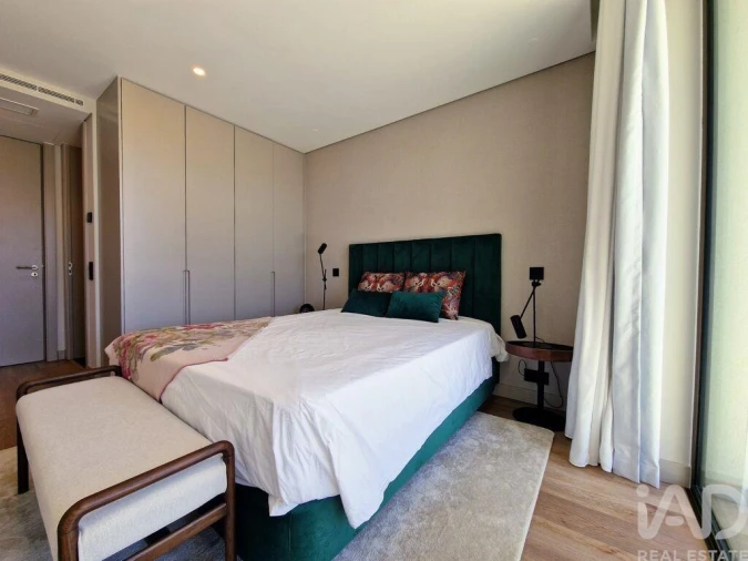 Apartamento para Venda em Faro (Sé e São Pedro) Foto 29
