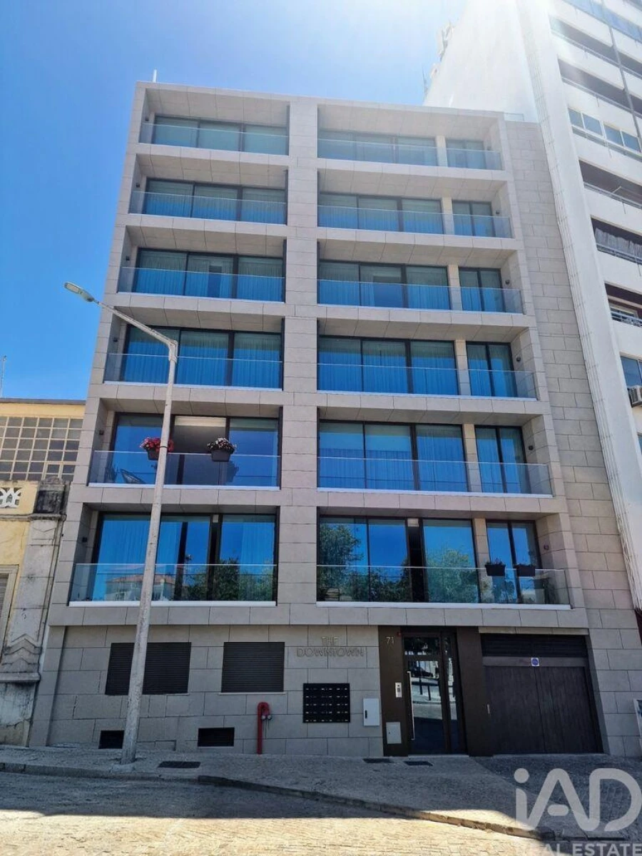 Apartamento para Venda em Faro (Sé e São Pedro) Foto 36