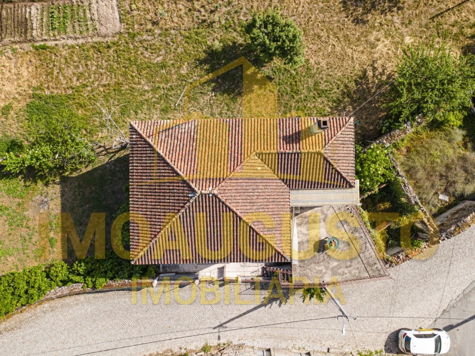 Moradia T4 para Venda em Valdujo Foto 4