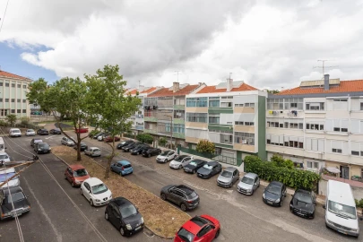 Apartamento T2 para Venda em Alfragide