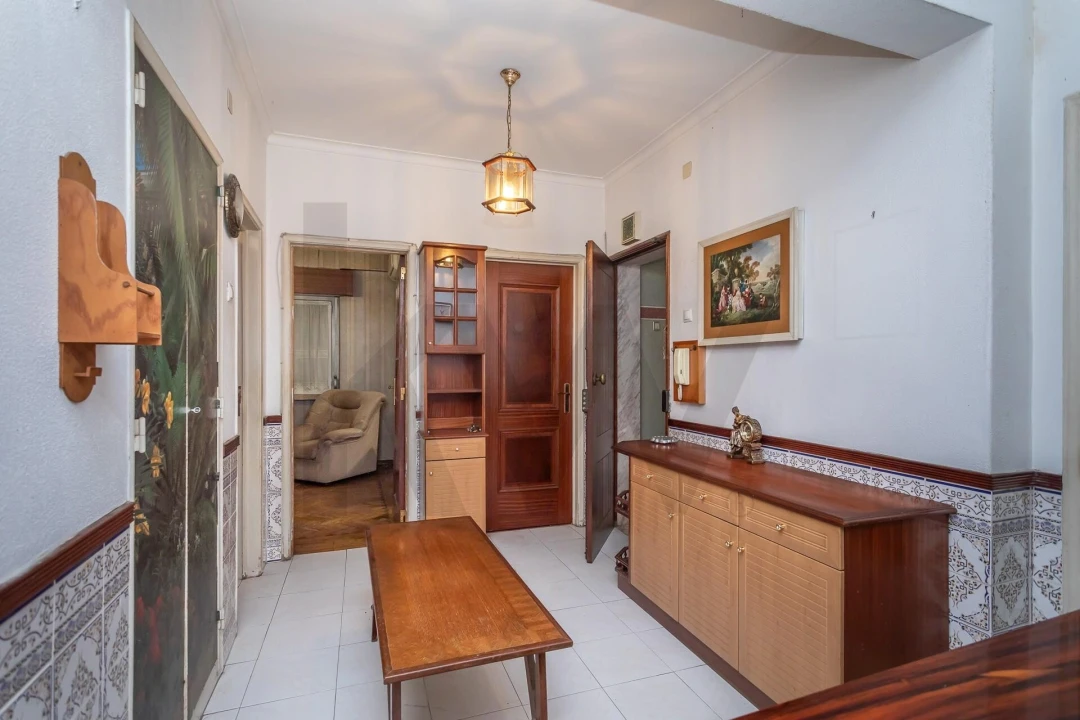 Apartamento T2 para Venda em Alfragide Foto 4