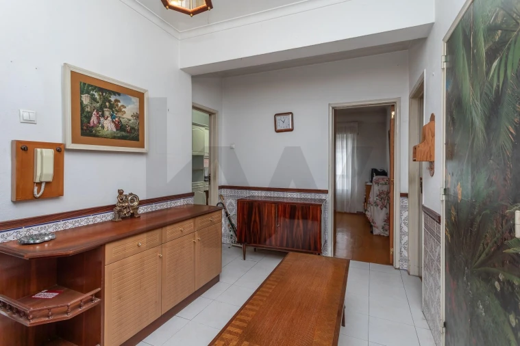 Apartamento T2 para Venda em Alfragide Foto 3