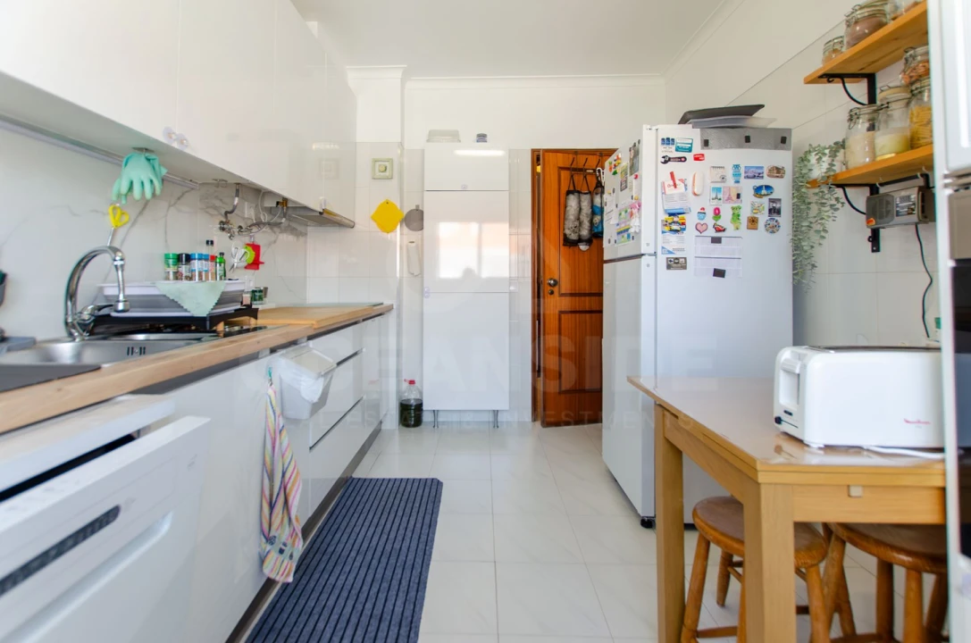 Apartamento T4 para Venda em Cascais e Estoril Foto 11