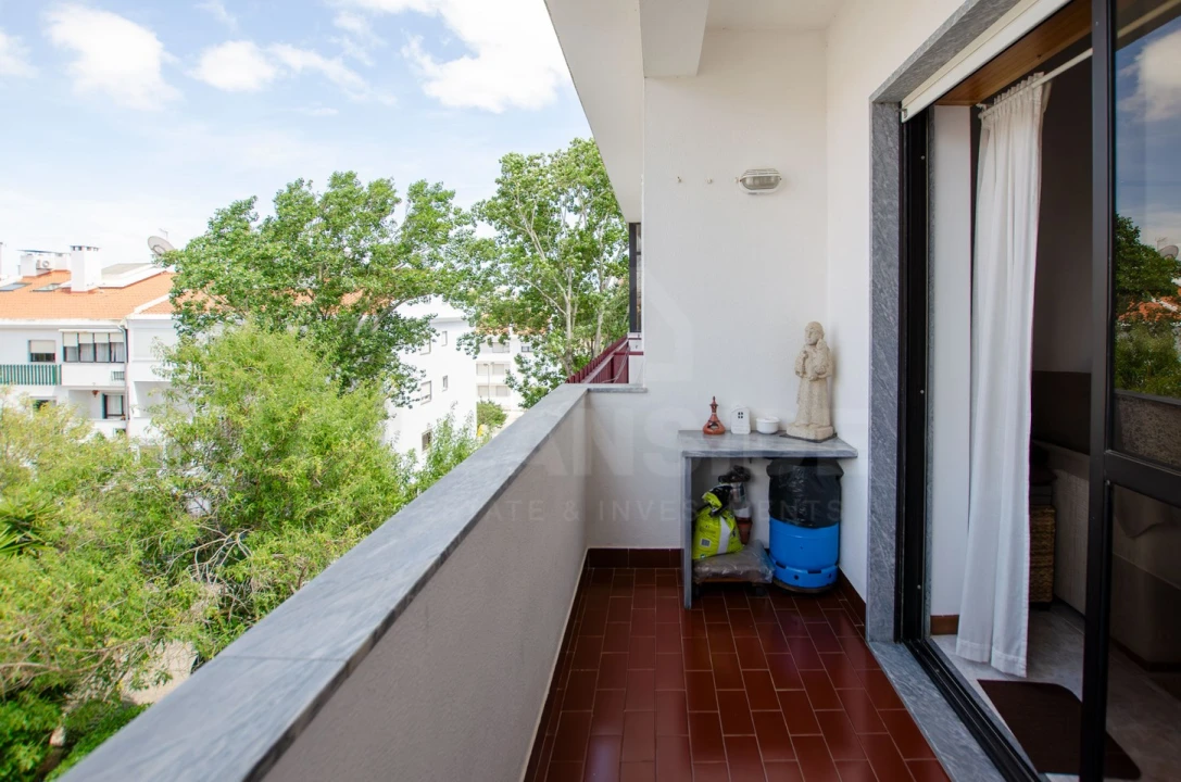 Apartamento T4 para Venda em Cascais e Estoril Foto 2