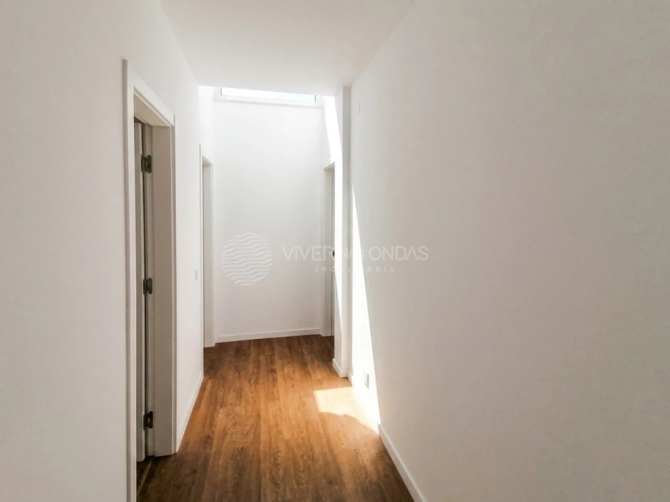 Moradia T3 para Venda em Charneca de Caparica e Sobreda Foto 12