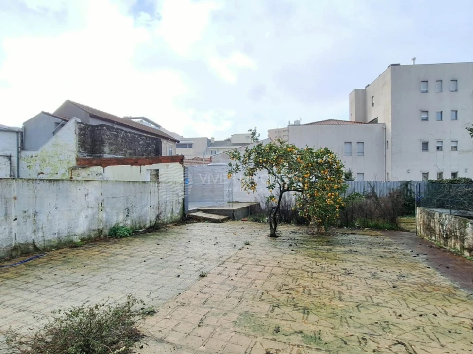 Prédio para Venda em Paranhos Foto 2