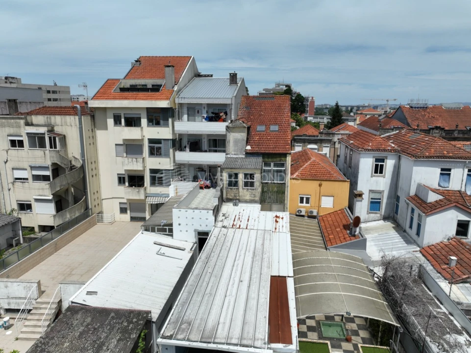 Prédio para Venda em Paranhos Foto 21
