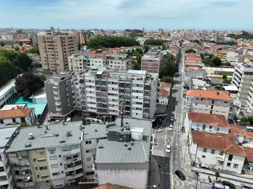 Prédio para Venda em Paranhos Foto 28