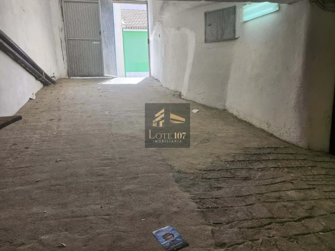 Garagem para Venda em Barreiro e Lavradio Foto 8