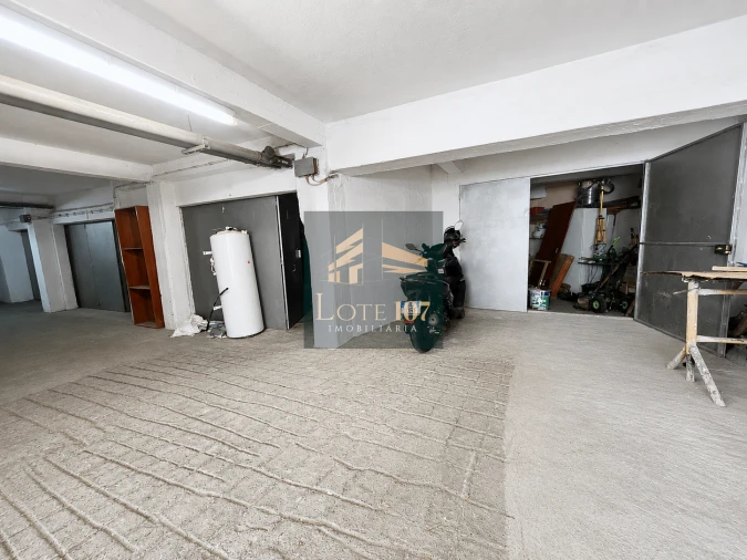 Garagem para Venda em Barreiro e Lavradio Foto 8
