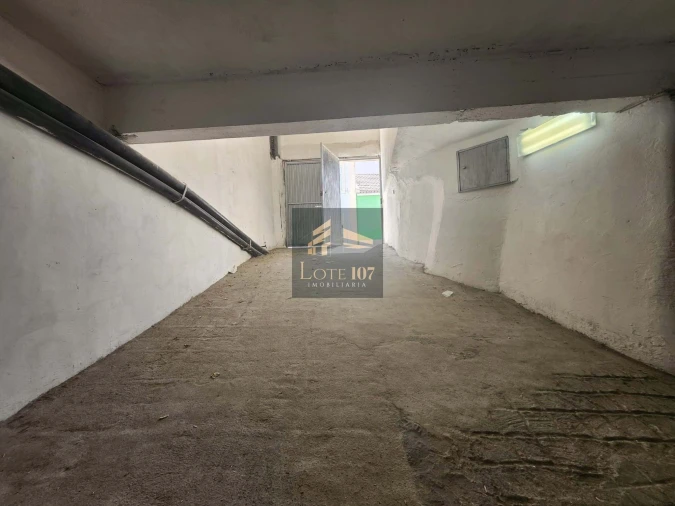 Garagem para Venda em Barreiro e Lavradio Foto 9