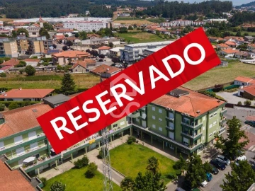 Apartamento T2 para Venda em Delães