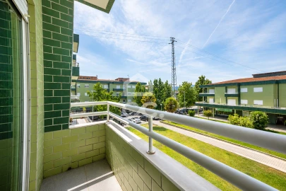 Apartamento T2 para Venda em Delães