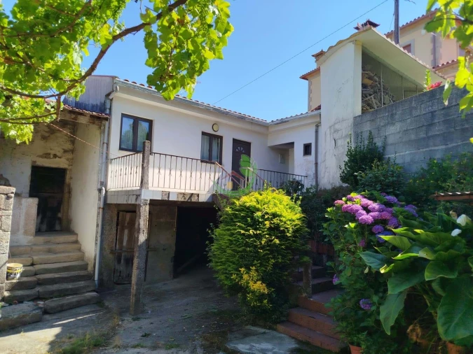 Apartamento T2 para Venda em Ribeira do Neiva Foto 2