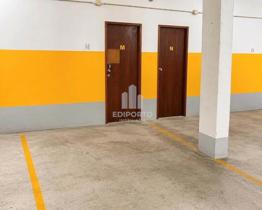 Apartamento T2 para Venda em Esmoriz Foto 13