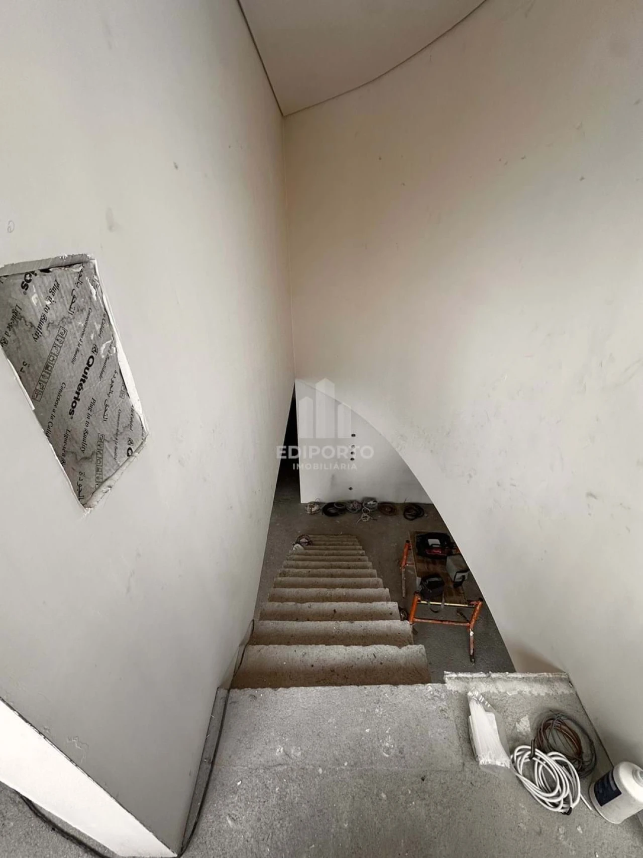 Apartamento T2 para Venda em Rio Tinto Foto 24