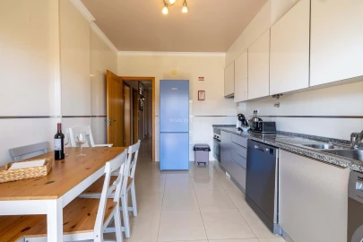 Apartamento T2 para Venda em Lagos (São Sebastião e Santa Maria)