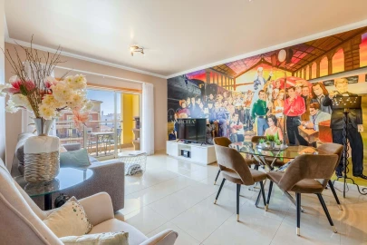Apartamento T2 para Venda em Lagos (São Sebastião e Santa Maria)