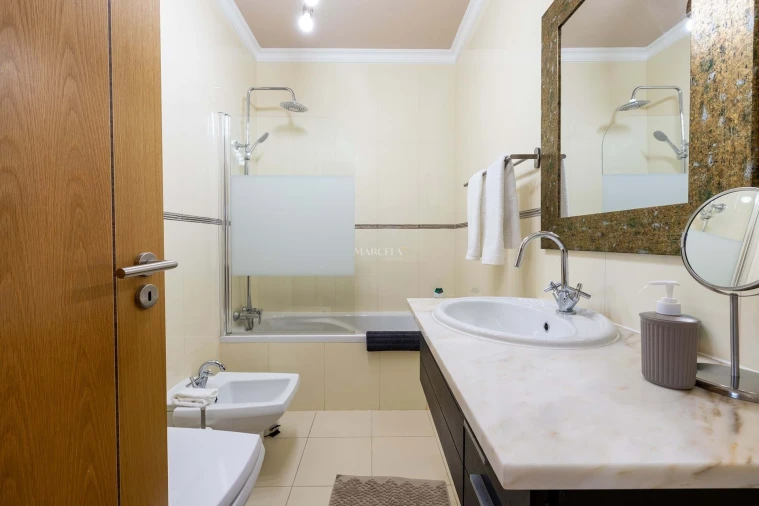Apartamento T2 para Venda em Lagos (São Sebastião e Santa Maria) Foto 16