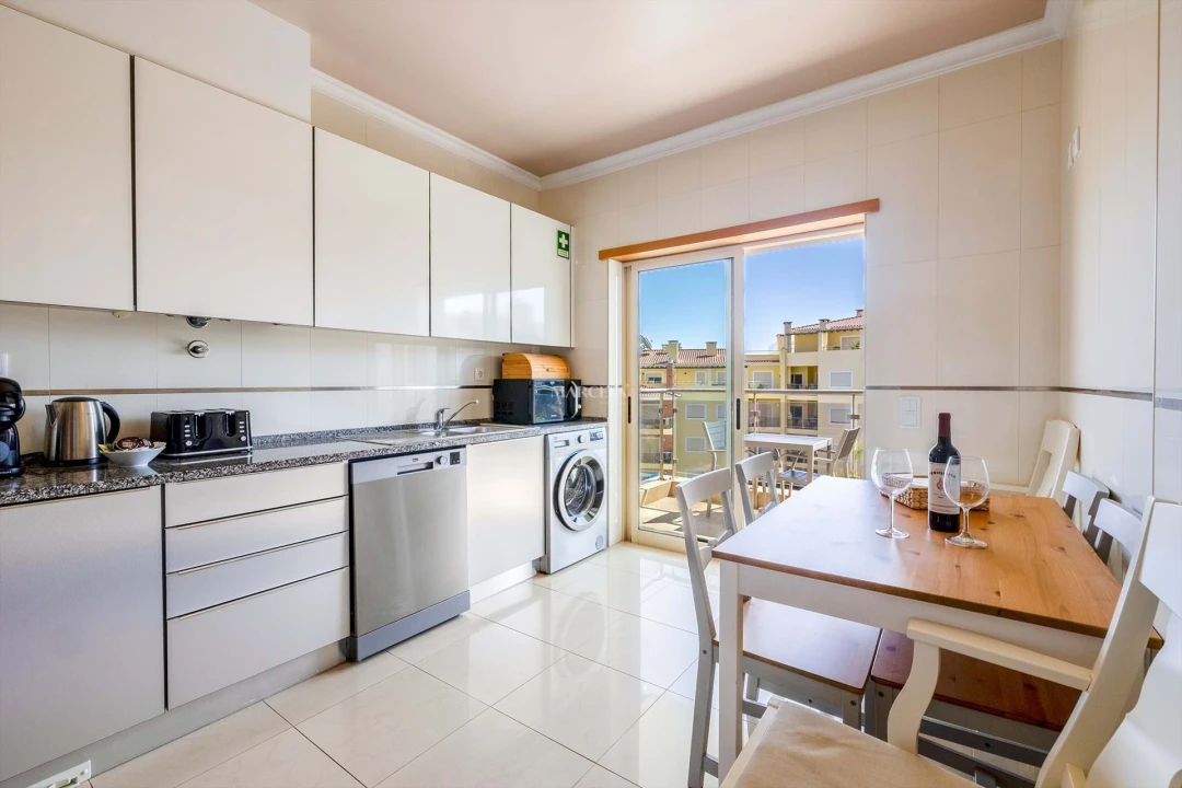 Apartamento T2 para Venda em Lagos (São Sebastião e Santa Maria) Foto 8