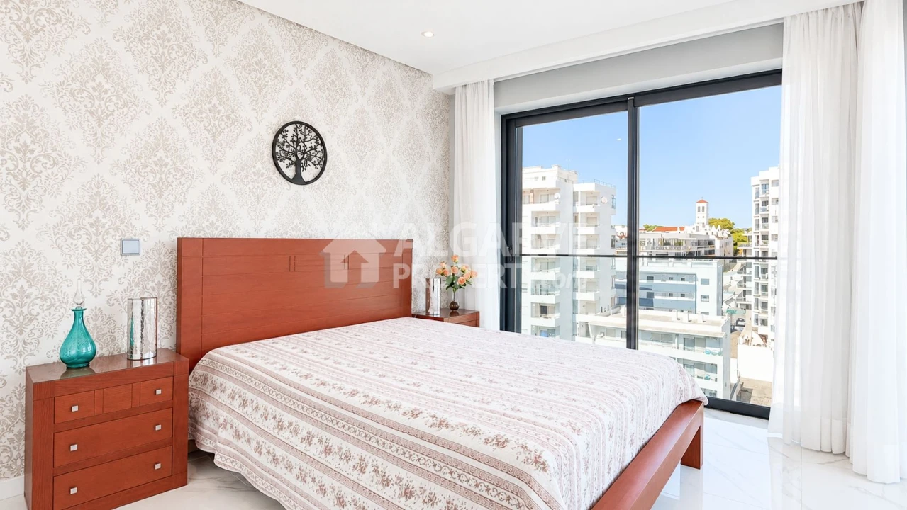 Apartamento T3 para Venda em Quarteira Foto 22