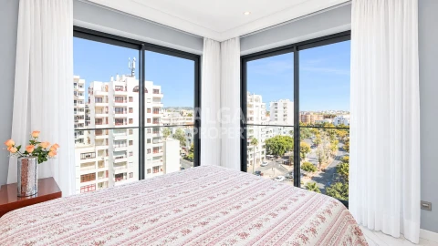 Apartamento T3 para Venda em Quarteira