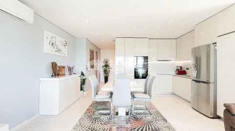 Apartamento T3 para Venda em Quarteira