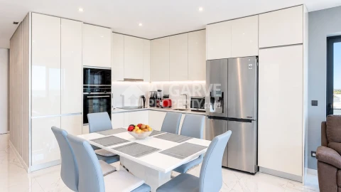Apartamento T3 para Venda em Quarteira