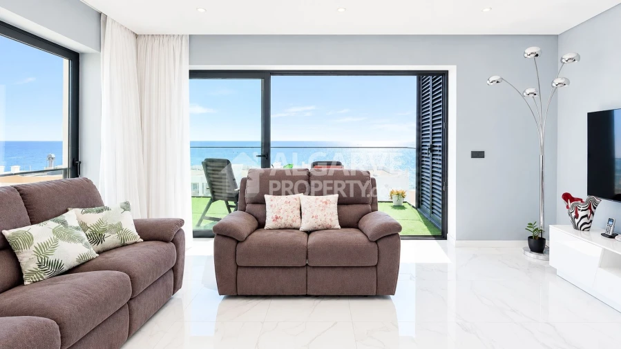 Apartamento T3 para Venda em Quarteira Foto 7