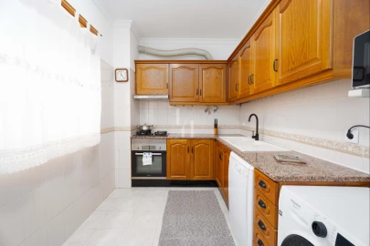 Apartamento T2 para Venda em Quarteira