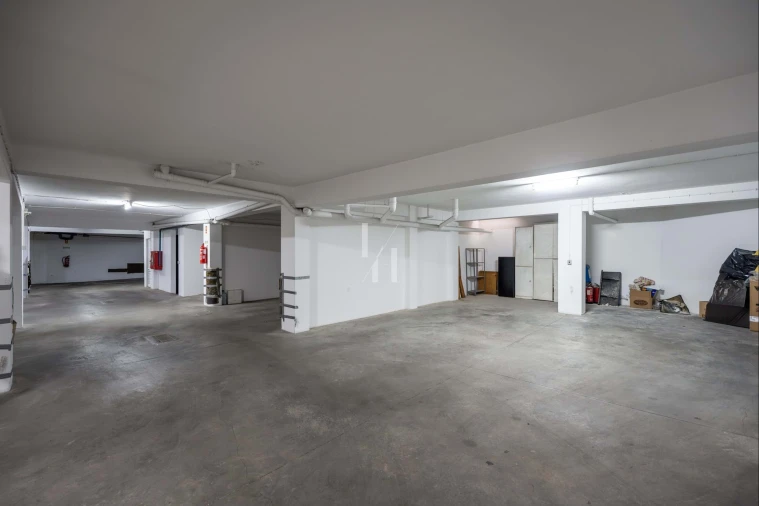 Apartamento T2 para Venda em Quarteira Foto 21