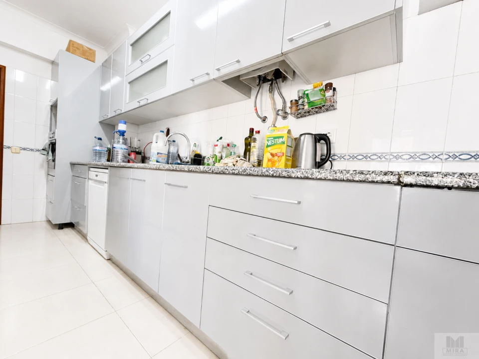 Apartamento T3 para Venda em Lagos (São Sebastião e Santa Maria) Foto 3