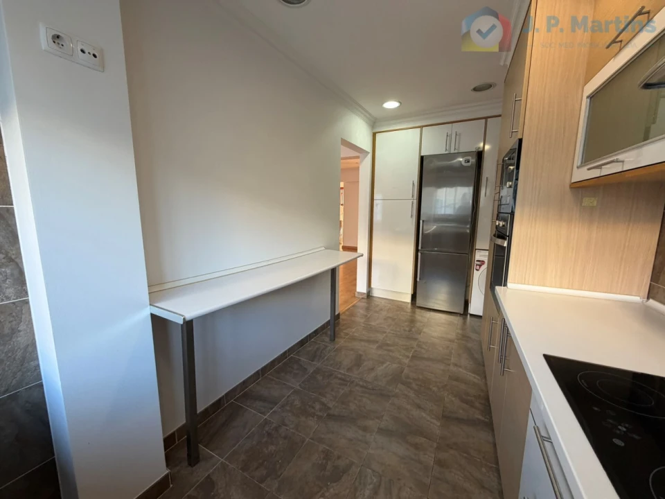 Apartamento T3 para Venda em Almada, Cova da Piedade, Pragal e Cacilhas Foto 12