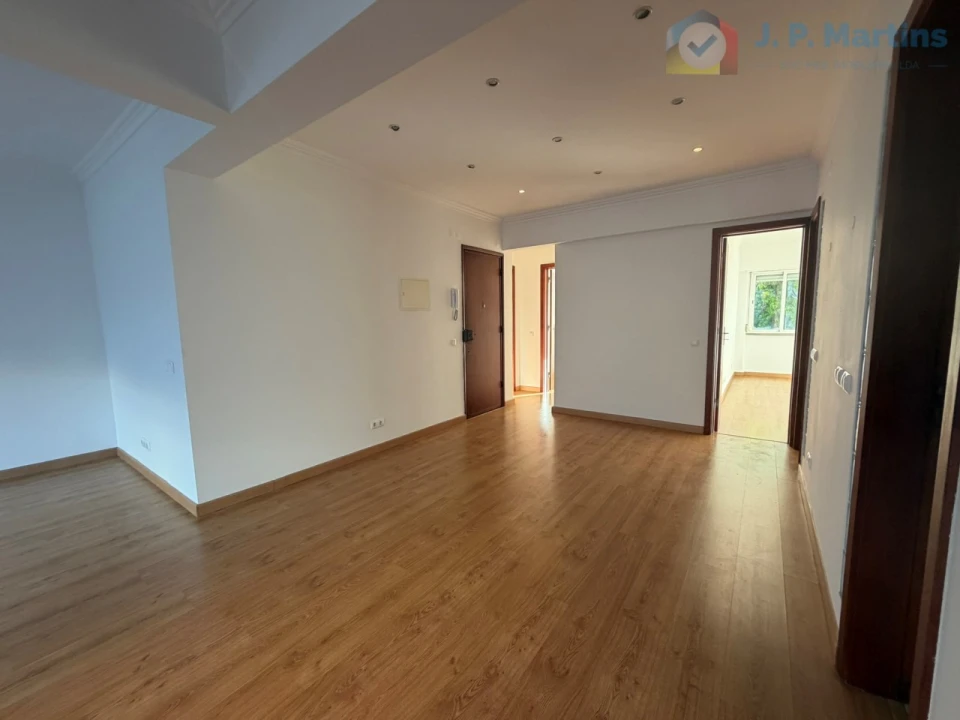 Apartamento T3 para Venda em Almada, Cova da Piedade, Pragal e Cacilhas Foto 15