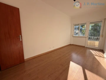 Apartamento T3 para Venda em Almada, Cova da Piedade, Pragal e Cacilhas