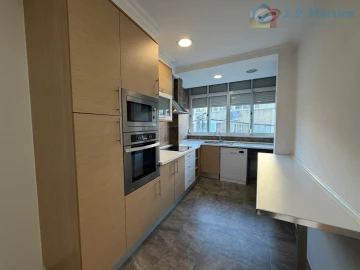 Apartamento T3 para Venda em Almada, Cova da Piedade, Pragal e Cacilhas