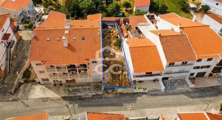 Terreno para Venda em Foz do Arelho Foto 2