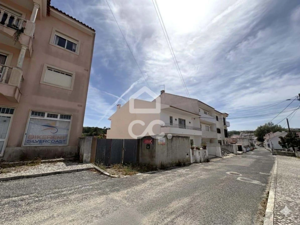 Terreno para Venda em Foz do Arelho Foto 3