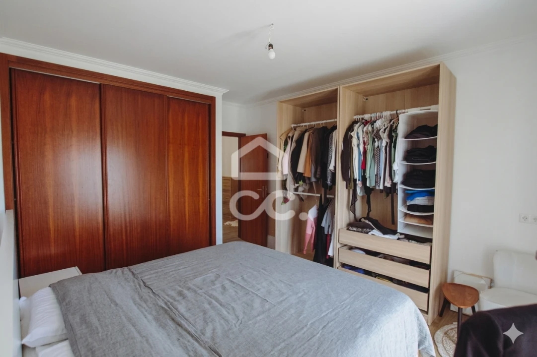 Apartamento T3 para Venda em Foz do Arelho Foto 14