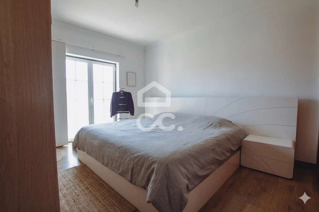 Apartamento T3 para Venda em Foz do Arelho Foto 5
